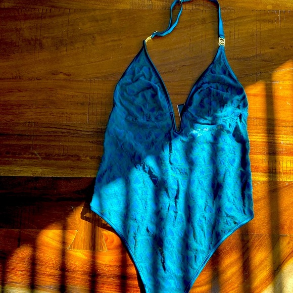 BRAND NEW Victoria Secrets Green Textured Teddy Size Large - Picture 1 of 6